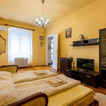 Budapest Central Vintage Apartment Exterior foto